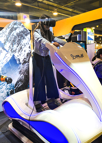 2018年9月廣州GTI展，冠軍雪競vr設備引爆全場